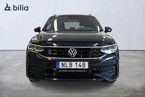 Volkswagen Tiguan 4 of 5