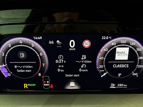 Volkswagen Golf VIII 15 of 19