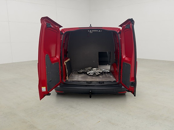 Volkswagen Caddy Maxi 12 of 30