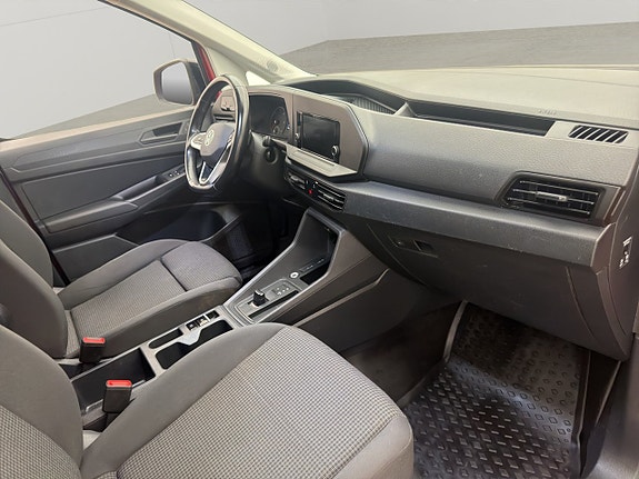 Volkswagen Caddy Maxi 27 of 30