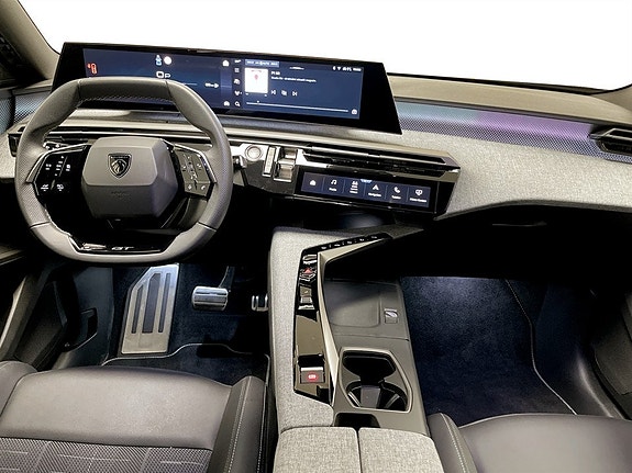 Peugeot 5008 6 of 17