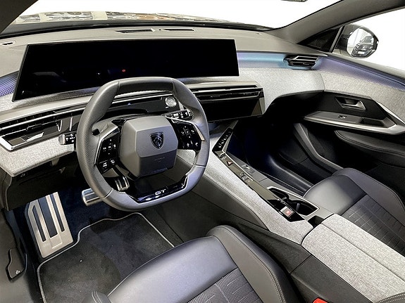 Peugeot 5008 4 of 5