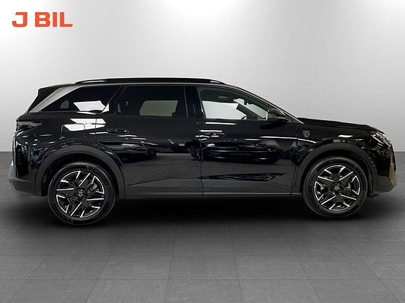 Peugeot 5008 15 of 17