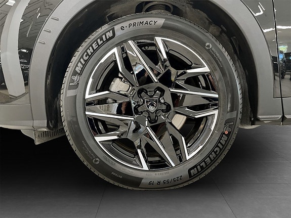 Peugeot 5008 16 of 17