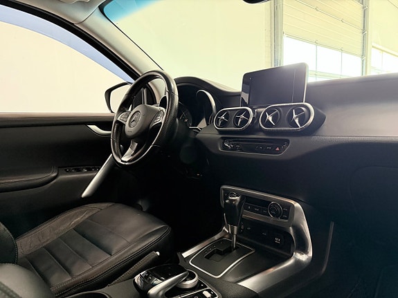 Mercedes-Benz X250 d 15 of 22