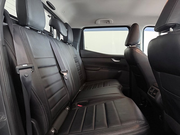 Mercedes-Benz X250 d 12 of 22