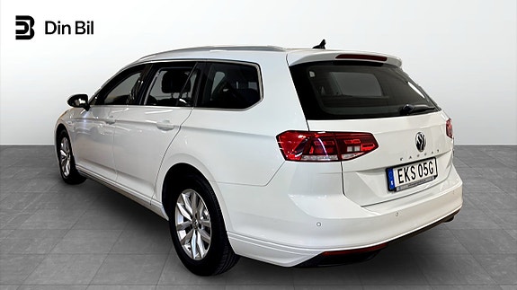 Volkswagen Passat 3 of 5