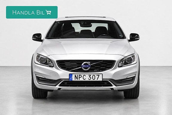 Volvo S60 Cross Country 3 of 5