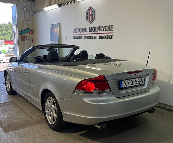 Volvo C70 5 of 5