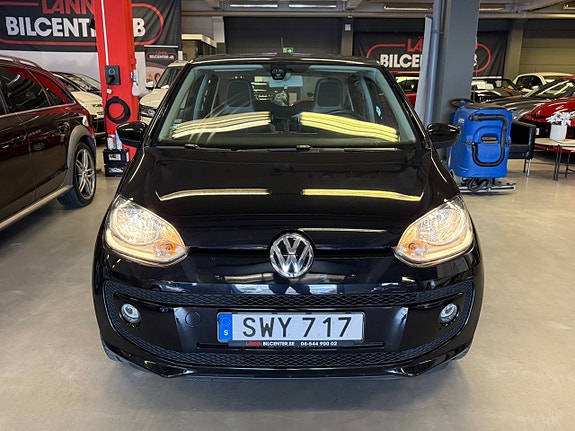 Volkswagen UP! 5 of 5
