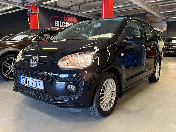 Volkswagen UP! 4 of 5