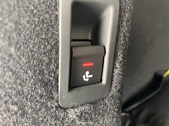 Audi Q4 e-tron 15 of 15