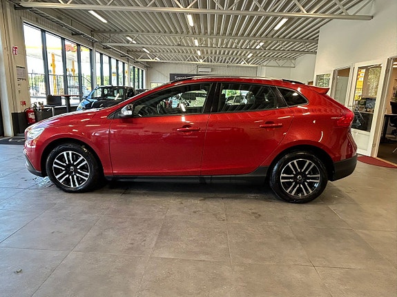 Volvo V40 Cross Country 4 of 5