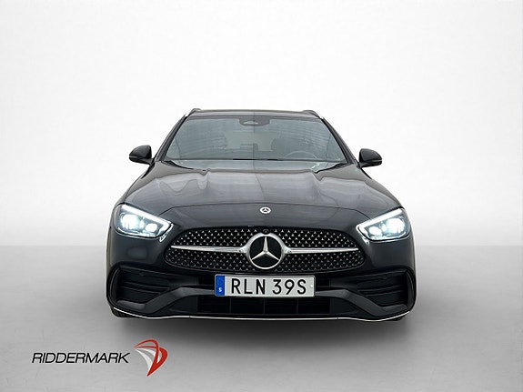 Mercedes-Benz C300 2 of 5