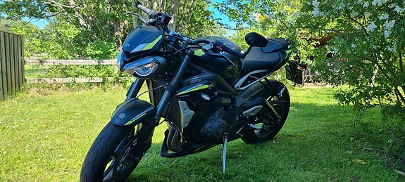 Triumph STREET LE RS 3 of 5