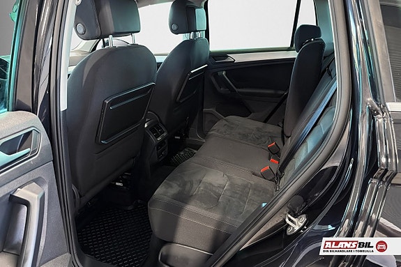 Volkswagen Tiguan 6 of 10