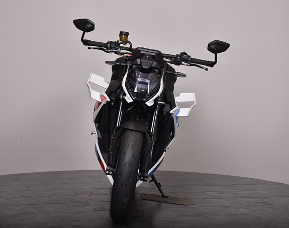 BMW M 1000 R Acrapovic helsystem/ Fint skick 2 of 5