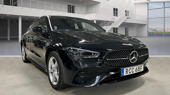Mercedes-Benz CLA250 e 2 of 5