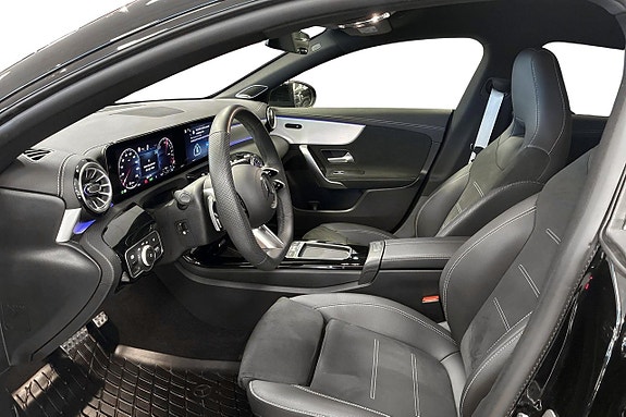 Mercedes-Benz CLA250 e 7 of 12