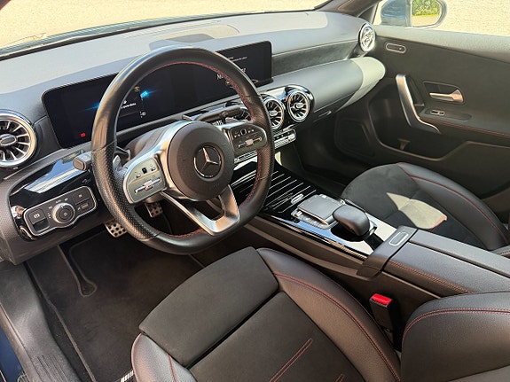 Mercedes-Benz A220 d 11 of 27