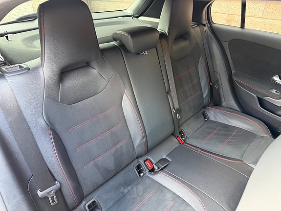 Mercedes-Benz A220 d 16 of 27