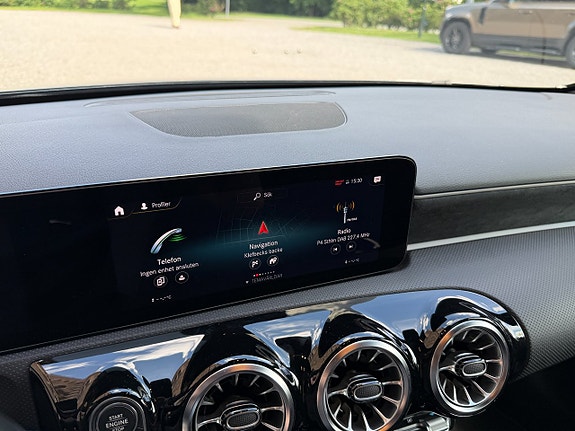 Mercedes-Benz A220 d 22 of 27