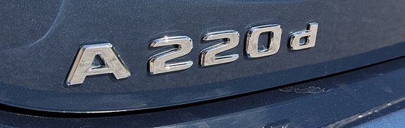 Mercedes-Benz A220 d 24 of 27