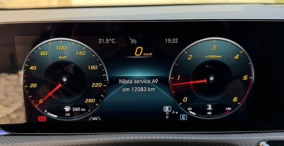 Mercedes-Benz A220 d 23 of 27