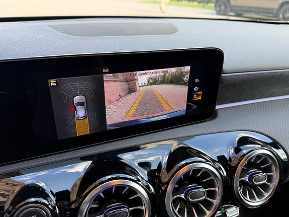Mercedes-Benz A220 d 21 of 27
