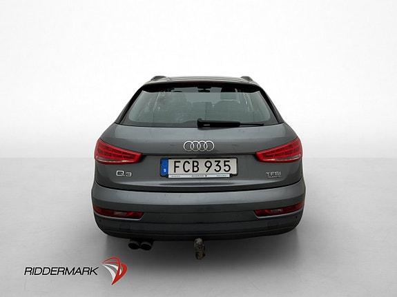 Audi Q3 6 of 30