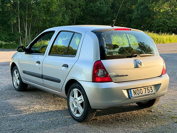 Renault Clio 4 of 5