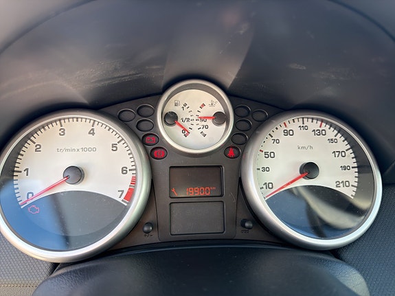 Peugeot 207 16 of 16