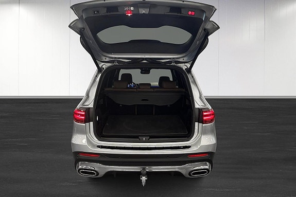 Mercedes-Benz GLB220 d 23 of 26