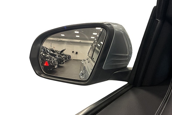 Mercedes-Benz GLB220 d 13 of 26