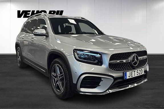 Mercedes-Benz GLB220 d 2 of 26