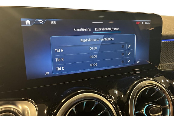 Mercedes-Benz GLB220 d 18 of 26