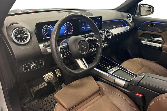 Mercedes-Benz GLB220 d 6 of 26
