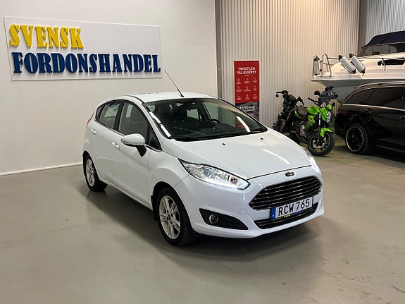 Ford Fiesta 4 of 5