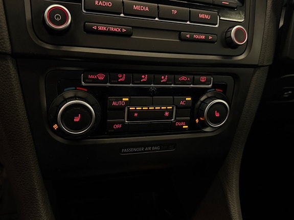 Volkswagen Golf VI 20 of 24