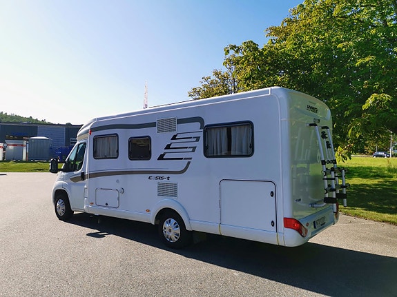Hymer Exsis-t 688 2 of 13