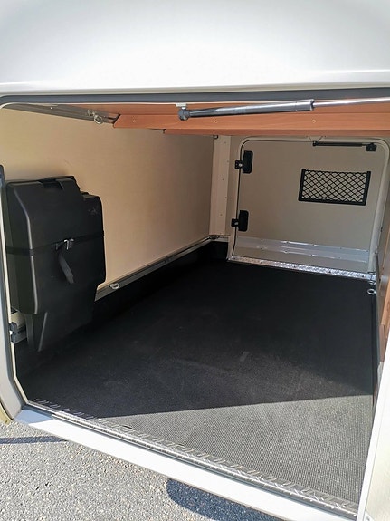 Hymer Exsis-t 688 11 of 13
