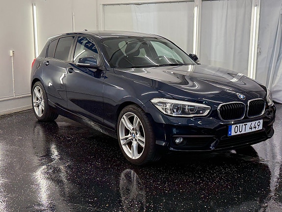 BMW 120d 3 of 5
