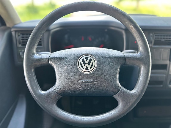 Volkswagen Caravelle 15 of 16