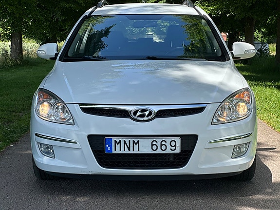 Hyundai i30 4 of 15