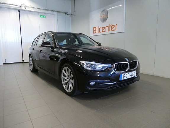 BMW 320d 3 of 5