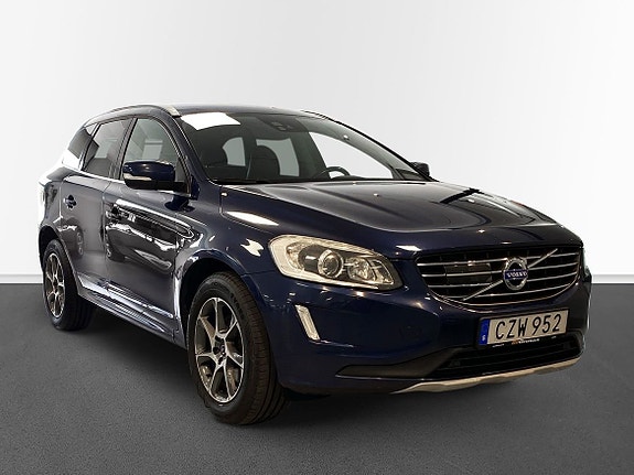 Volvo XC60 3 of 15