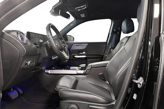 Mercedes-Benz EQB300 7 of 12
