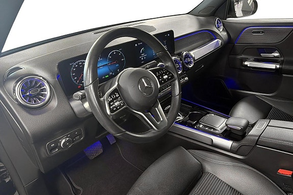 Mercedes-Benz EQB300 6 of 12
