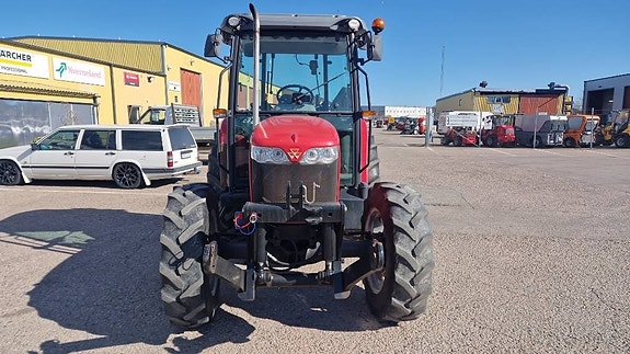 Massey Ferguson 3625 2 of 12