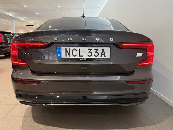 Volvo S60 6 of 17